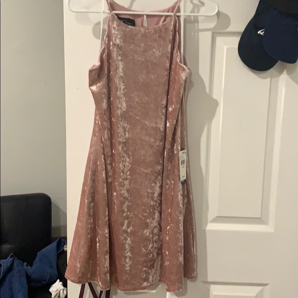 pink velvet dress